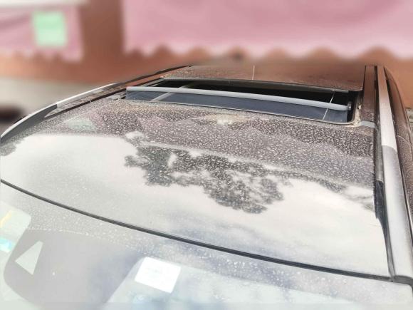 [深圳·粤B] 二手奔驰奔驰V级2022款 V 260 尊贵版