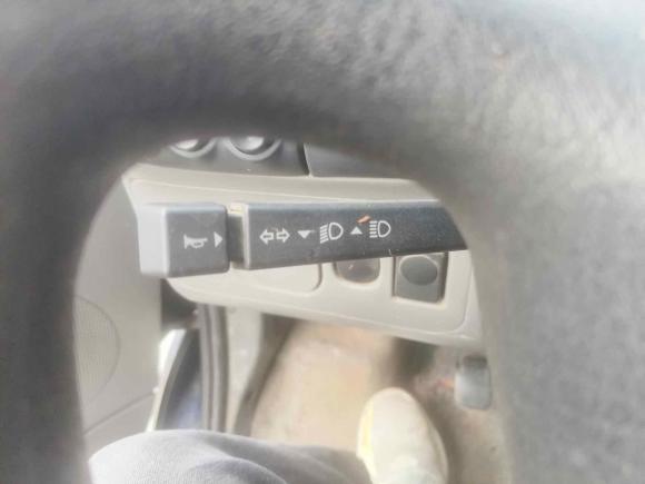 [广州·粤Y] 二手福特经典全顺2013款 2.8T改款柴油厢式运输车短轴中顶JX493ZLQ4