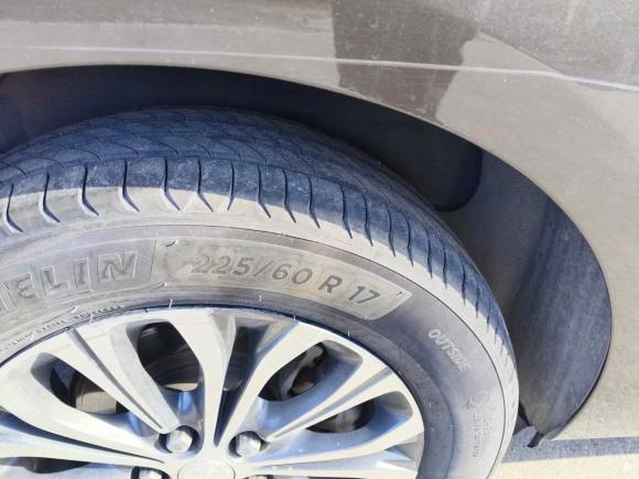 [南通·苏F] 二手别克别克GL82021款 陆上公务舱 652T 尊贵型