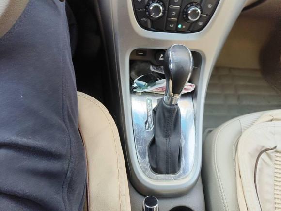 [上海·沪C] 二手别克英朗2013款 GT 1.6L 自动时尚版