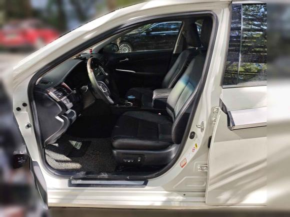 [上海·沪G] 二手丰田凯美瑞2016款 2.0G 十周年纪念领先版