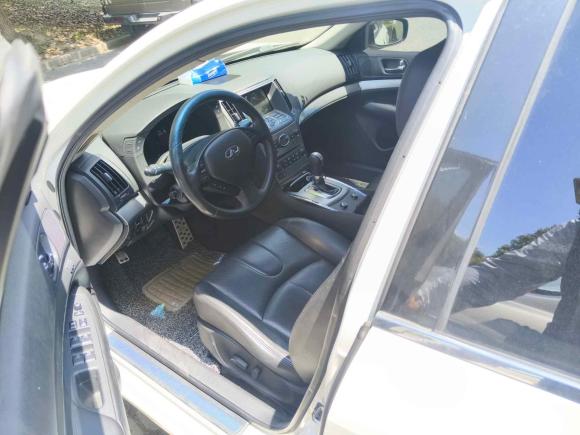 [上海·皖E] 二手英菲尼迪英菲尼迪G系2013款 G25 Sedan 运动版