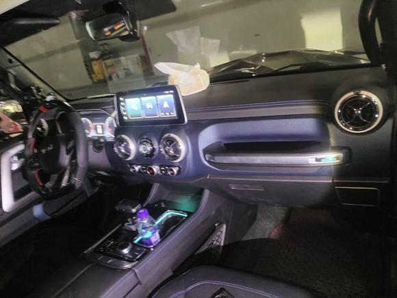 [上海·沪F] 二手北京北京BJ402024款 2.0T 致敬2020荣耀版