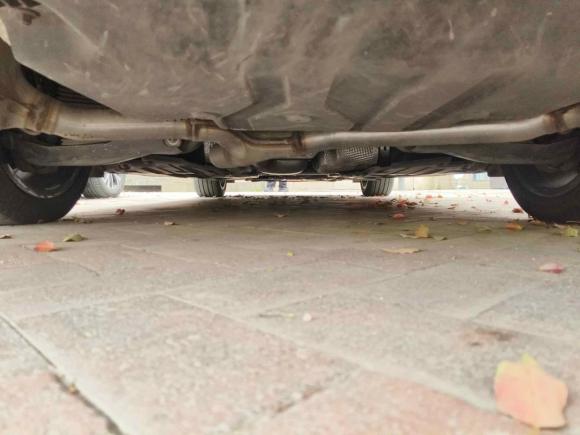 [无锡·苏B] 二手奔驰奔驰E级新能源2022款 改款三 E 350 e L 插电式混合动力轿车