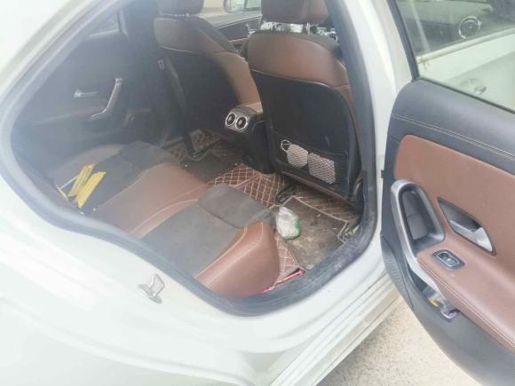 [合肥·皖A] 二手奔驰奔驰A级2020款 改款 A 200 L 运动轿车时尚型