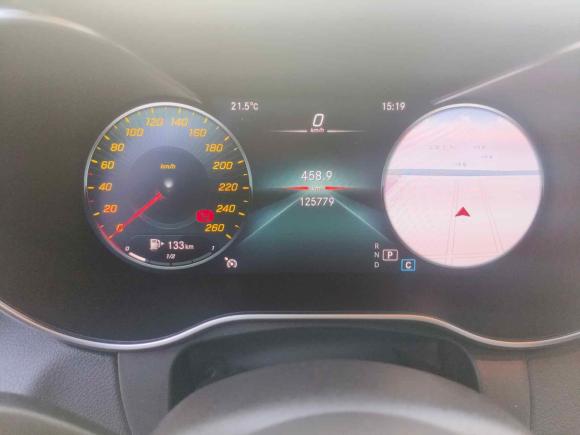 [上海·沪D] 二手奔驰奔驰GLC2022款 改款三 GLC 260 L 4MATIC 动感型