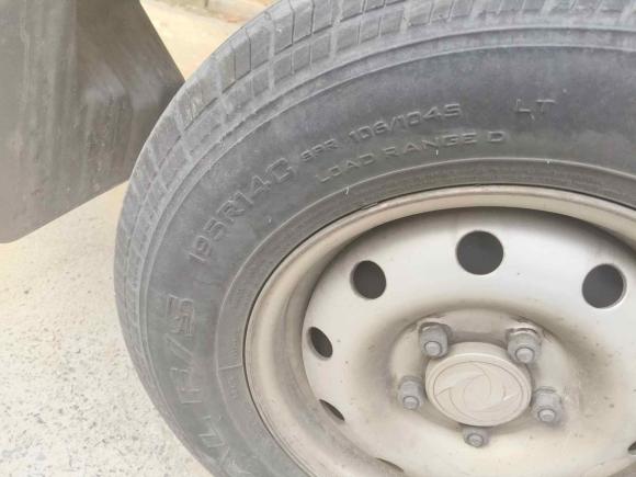 [南通·苏F] 二手东风御风御风EM262023款 标准版 41.472kWh 河南锂动