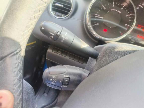 [武汉·鄂A] 二手标致标致30082013款 1.6THP 自动至尚版