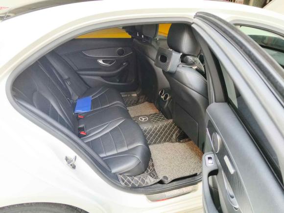 [广州·粤A] 二手奔驰奔驰C级2017款 C 200 L 运动版