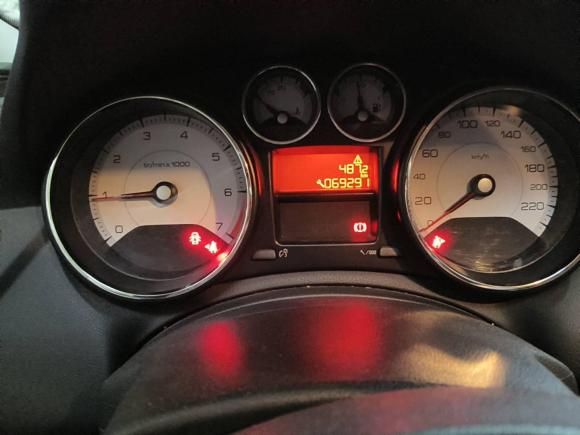 [南京·苏A] 二手标致标致3082014款 乐享版 经典 1.6L 手动优尚型