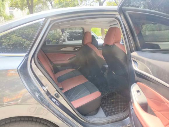 [无锡·苏B] 二手长安逸动2023款 畅享版 PLUS 蓝鲸NE 1.4T GDI DCT尊贵版