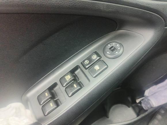 [深圳·桂K] 二手起亚起亚K32016款 1.6L 自动GL