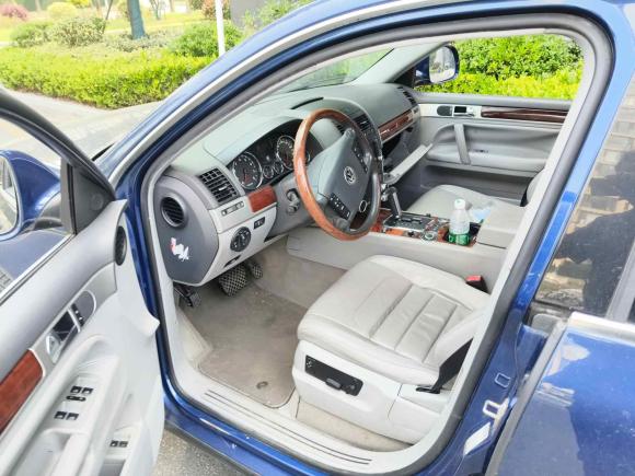 [无锡·苏B] 二手大众途锐2007款 3.6L 豪华型