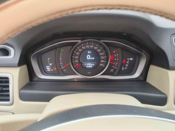 [常州·苏U] 二手沃尔沃沃尔沃S80L2014款 2.0T T5 智逸版