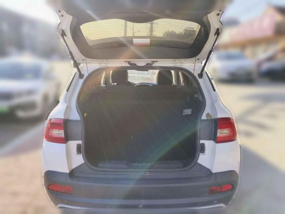 [青岛·鲁B] 二手中华中华V32017款 1.5L 自动舒适型