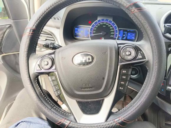 [上海·沪C] 二手比亚迪比亚迪S72017款 2.0T 自动尊贵型