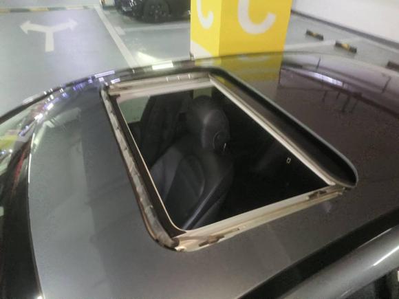 [上海·沪N] 二手奔驰奔驰C级2020款 C 200 L 时尚型运动版