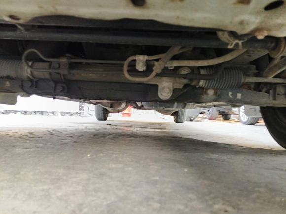 [济南·鲁A] 二手金杯阁瑞斯2015款 2.0L经典版 标准型长轴7/9座