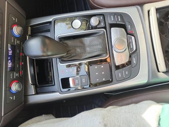 [上海·浙G] 二手奥迪奥迪A6L2018款 30周年年型 35 TFSI 时尚型