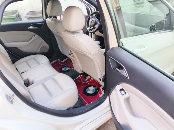 [济南·鲁A] 二手奔驰奔驰B级2015款 B 200 时尚型