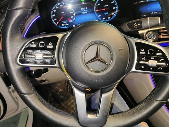 [武汉·鄂A] 二手奔驰奔驰EQC2021款 EQC 350 4MATIC