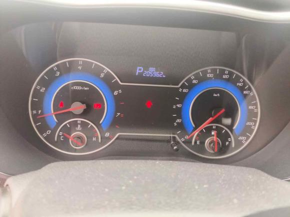 [深圳·赣B] 二手海马海马V702016款 1.5T 自动适·享型 6座