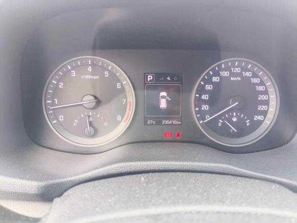 [嘉兴·赣E] 二手现代途胜2015款 1.6T 双离合两驱智能型
