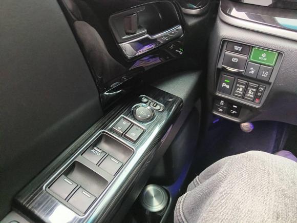 [成都·川A] 二手本田艾力绅2019款 2.0L 混动豪华版