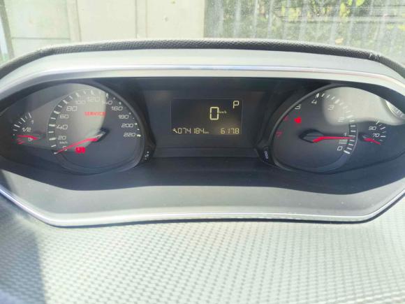 [南昌·赣A] 二手标致标致3082016款 1.6L 自动豪华版