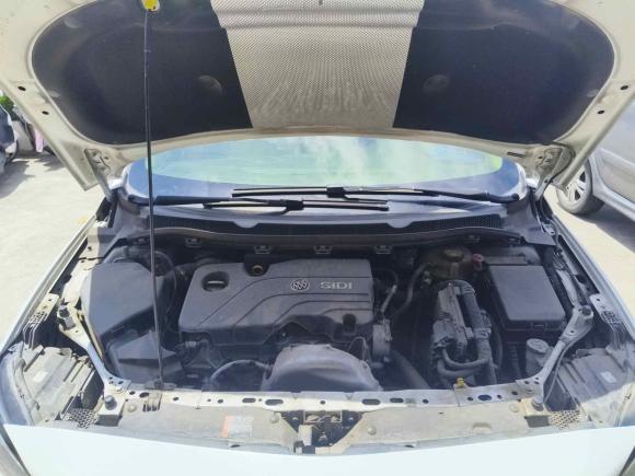 [青岛·鲁B] 二手别克威朗2019款 三厢 15S 自动领先型