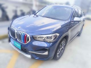 宝马宝马X12022款 sDrive20Li 尊享型