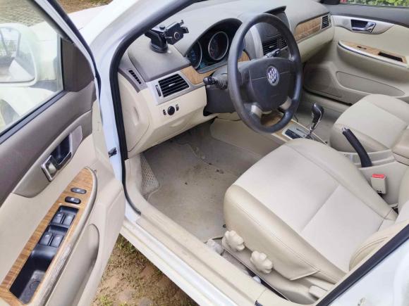 [武汉·鄂A] 二手别克凯越2015款 1.5L 自动经典型