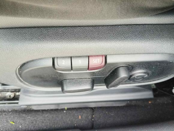 [上海·沪C] 二手MINIMINI CLUBMAN2016款 1.5T COOPER 鉴赏家版