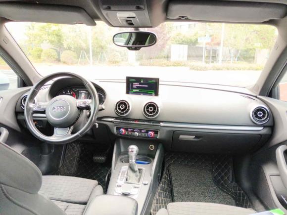 [青岛·鲁B] 二手奥迪奥迪A32015款 Sportback 45 TFSI S line 运动型