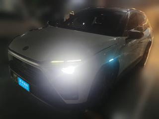 蔚来蔚来ES82020款 415KM 签名版 六座版