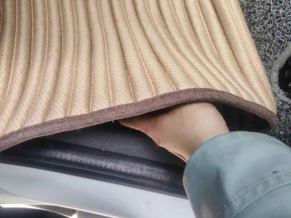 [常州·苏D] 二手标致标致30082013款 2.0L 自动潮流版