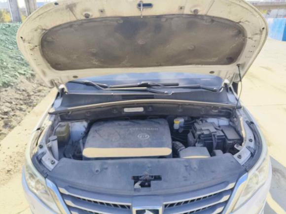 [青岛·鲁B] 二手宝骏宝骏5602015款 1.8L 手动豪华型