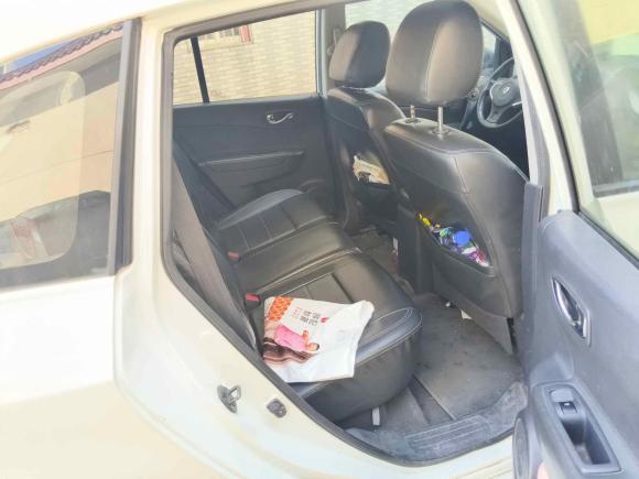 [南通·苏F] 二手雷诺科雷傲2014款 改款 2.0L 两驱时尚版