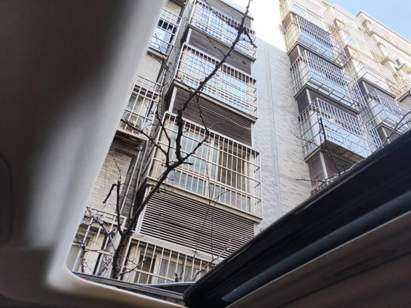 [西安·陕A] 二手现代途胜2013款 2.0L 自动两驱舒适型