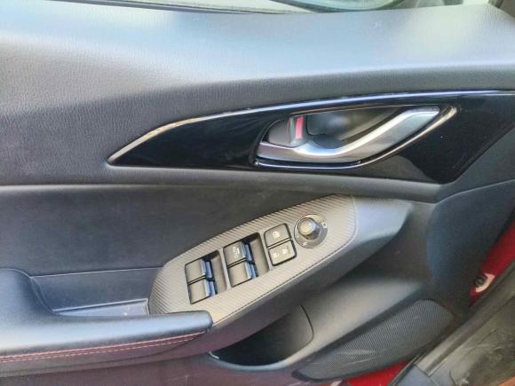 [上海·沪B] 二手马自达马自达3 昂克赛拉2014款 三厢 2.0L 自动旗舰型