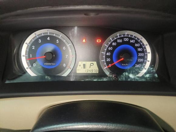 [上海·闽D] 二手丰田花冠2013款 1.6L 自动豪华版