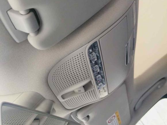 [上海·沪M] 二手奔驰奔驰C级2020款 改款 C 260 L 运动版