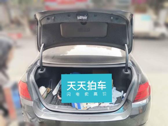 [成都·川A] 二手宝马宝马5系2011款 523Li 豪华型