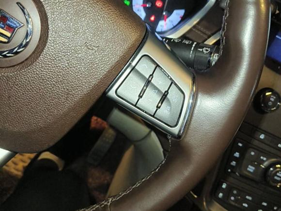 [杭州·浙A] 二手凯迪拉克凯迪拉克SRX2010款 3.0L 豪华版