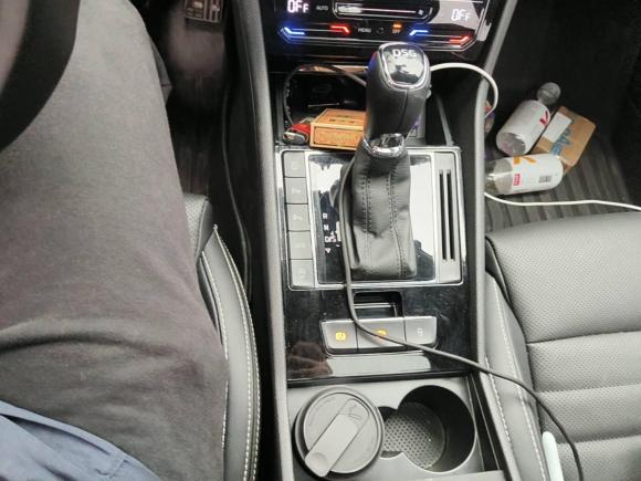 [上海·苏U] 二手斯柯达速派2023款 改款 TSI330 DSG奢享版