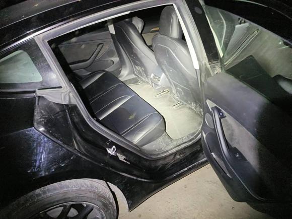 [上海·沪A] 二手特斯拉Model 32022款 后轮驱动版