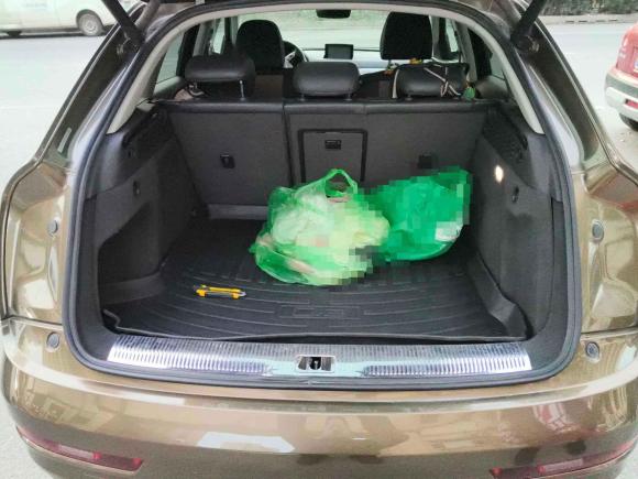 [济南·鲁A] 二手奥迪奥迪Q32017款 35 TFSI 时尚型