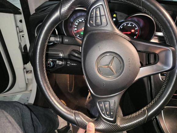 [上海·沪E] 二手奔驰奔驰C级2015款 C 200 L 4MATIC 运动版