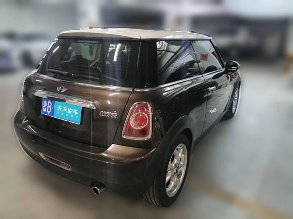 [青岛·鲁B] 二手MINIMINI2011款 1.6L COOPER Fun