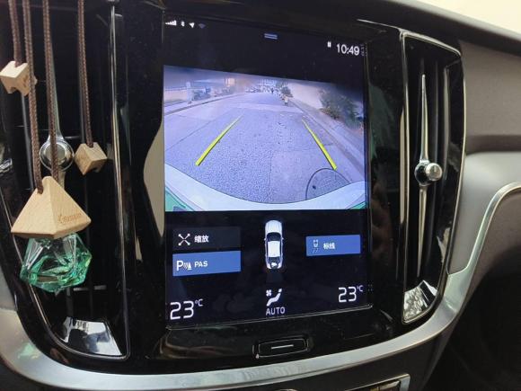 [上海·沪A] 二手沃尔沃沃尔沃S60插电式混动2022款 T8 E驱混动 四驱智逸豪华版